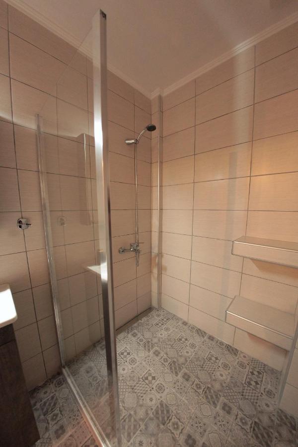 Apartment Chrisandro Nea Kallikrateia エクステリア 写真
