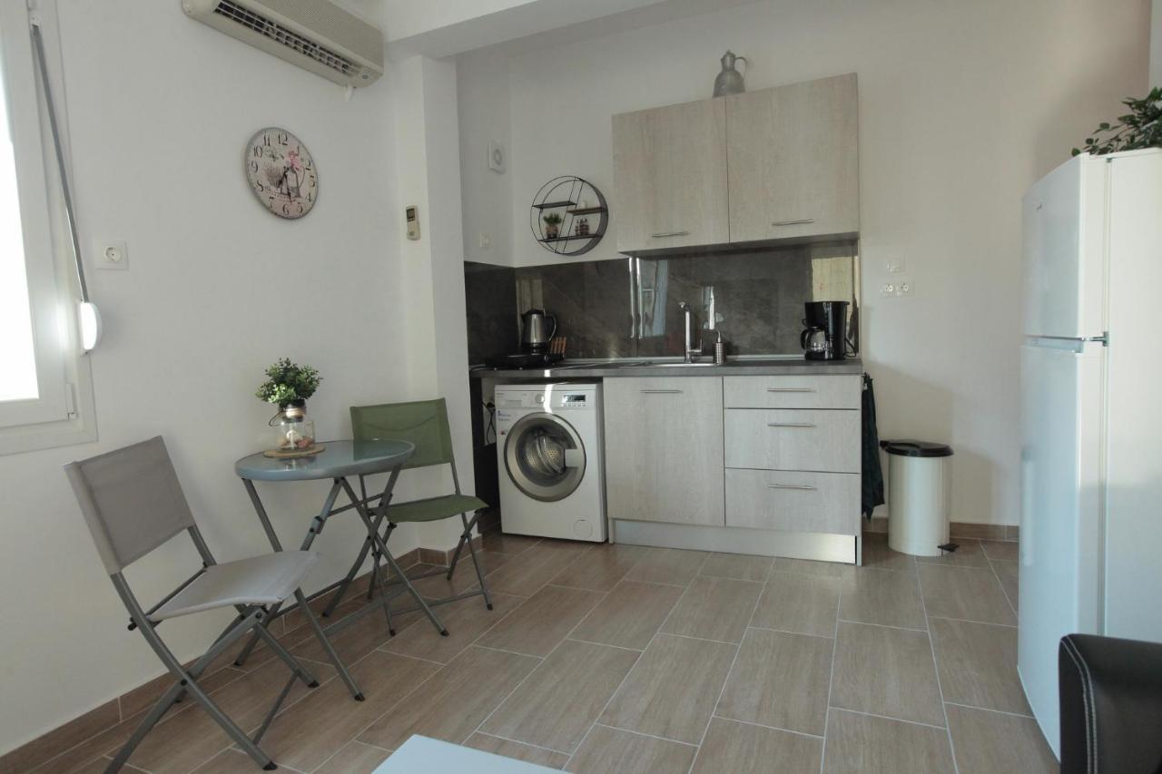 Apartment Chrisandro Nea Kallikrateia エクステリア 写真