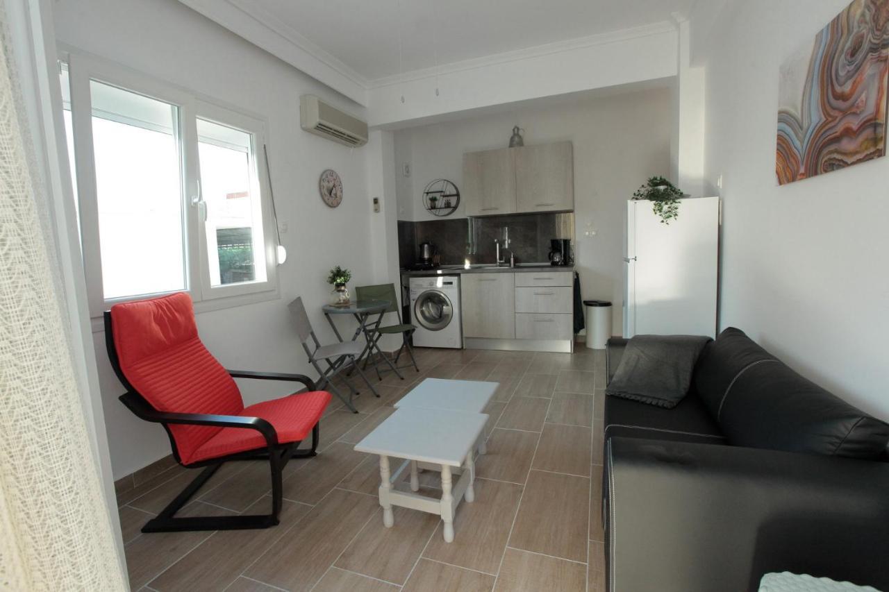 Apartment Chrisandro Nea Kallikrateia エクステリア 写真